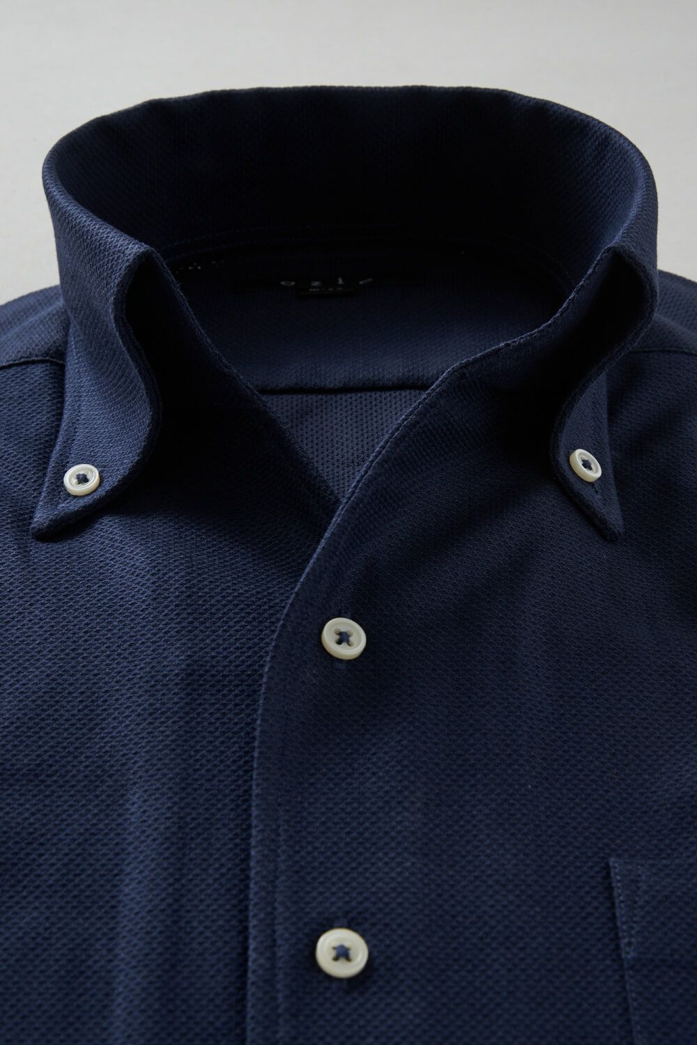 ワイシャツ 8044-R03A-NAVY-衿1