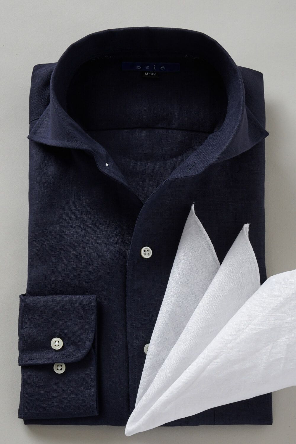 ワイシャツ 8045A-R03F-NAVY-コーディネートイメージ