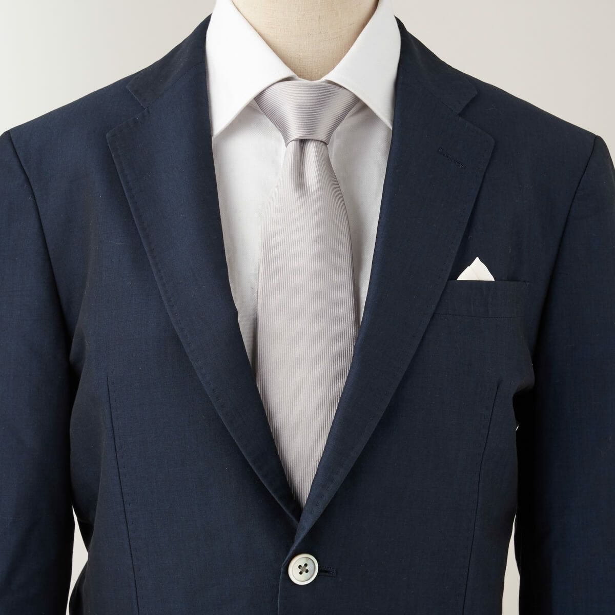 ネクタイ NJ-R02-07-SILVER-コーディネート