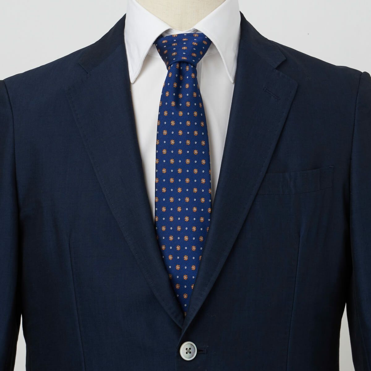 ネクタイ NJ-R09-08-NAVYBLUE-コーディネート