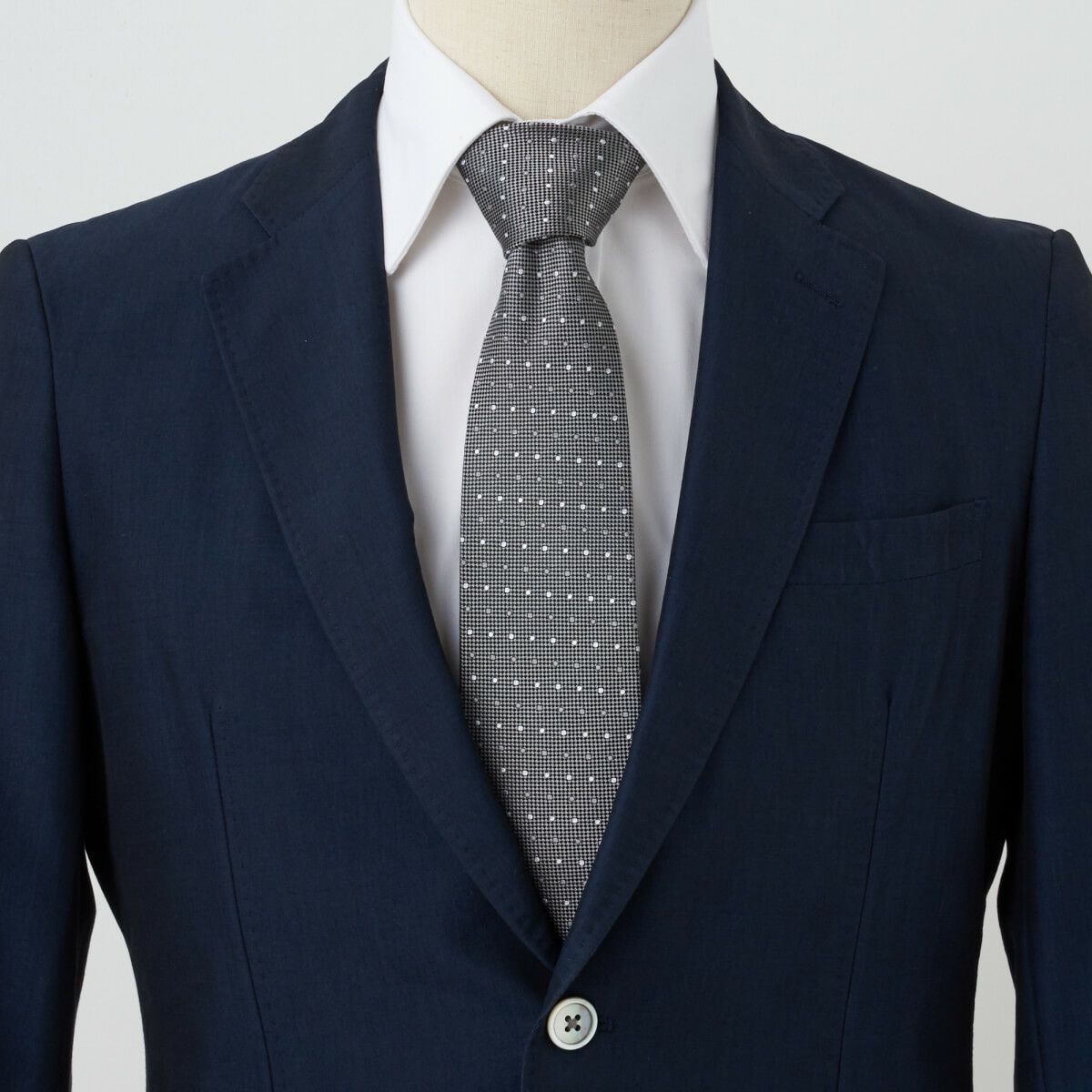 ネクタイ NJ-C01-10-GRAY-コーディネート