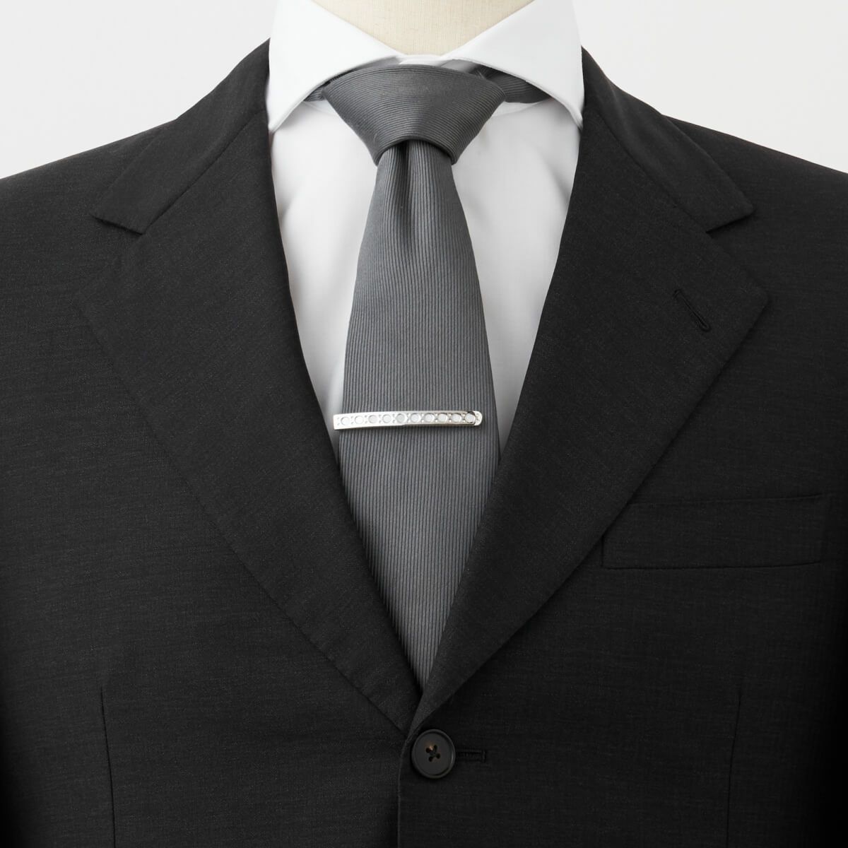 ネクタイピン・タイバー PIN-SI-015-コーディネート2