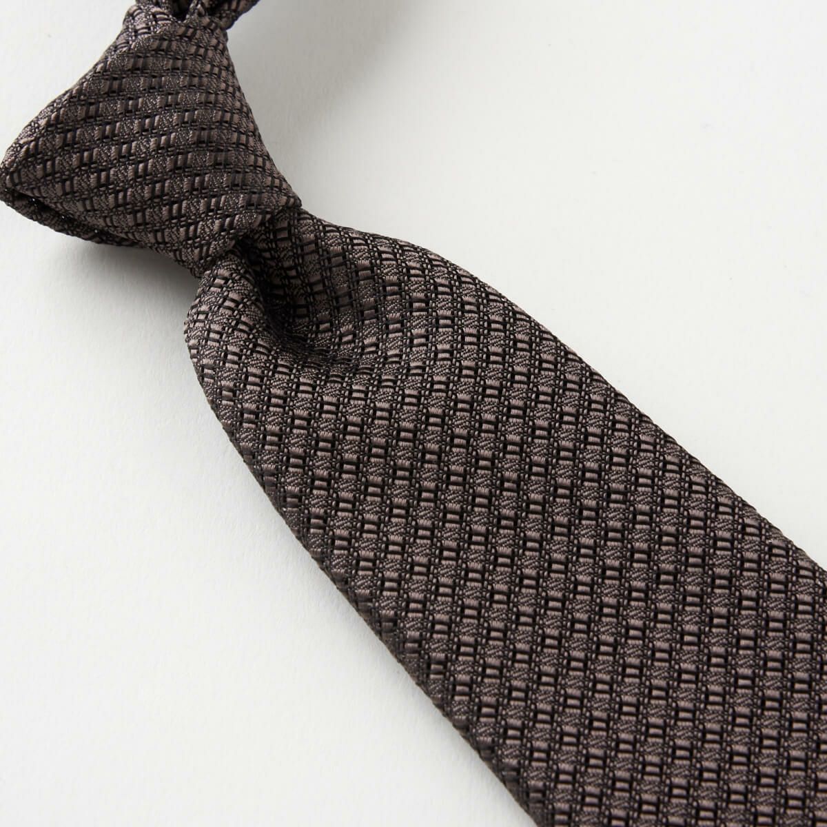 ネクタイ NF-B-002-BROWN-結び