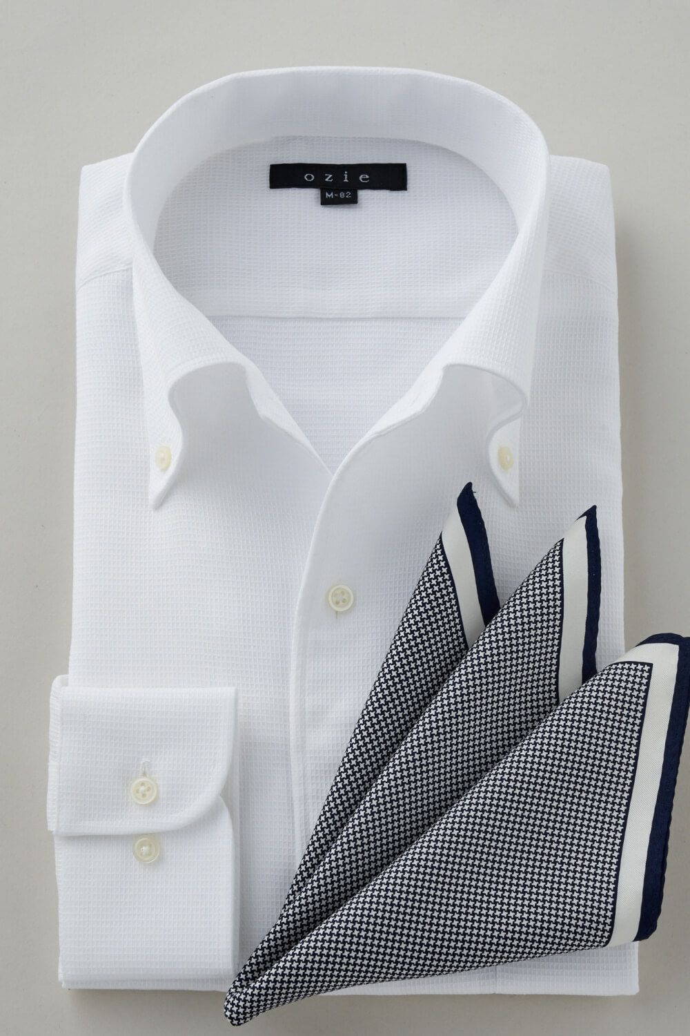 ワイシャツ 8051-C04A-WHITE-コーディネートイメージ