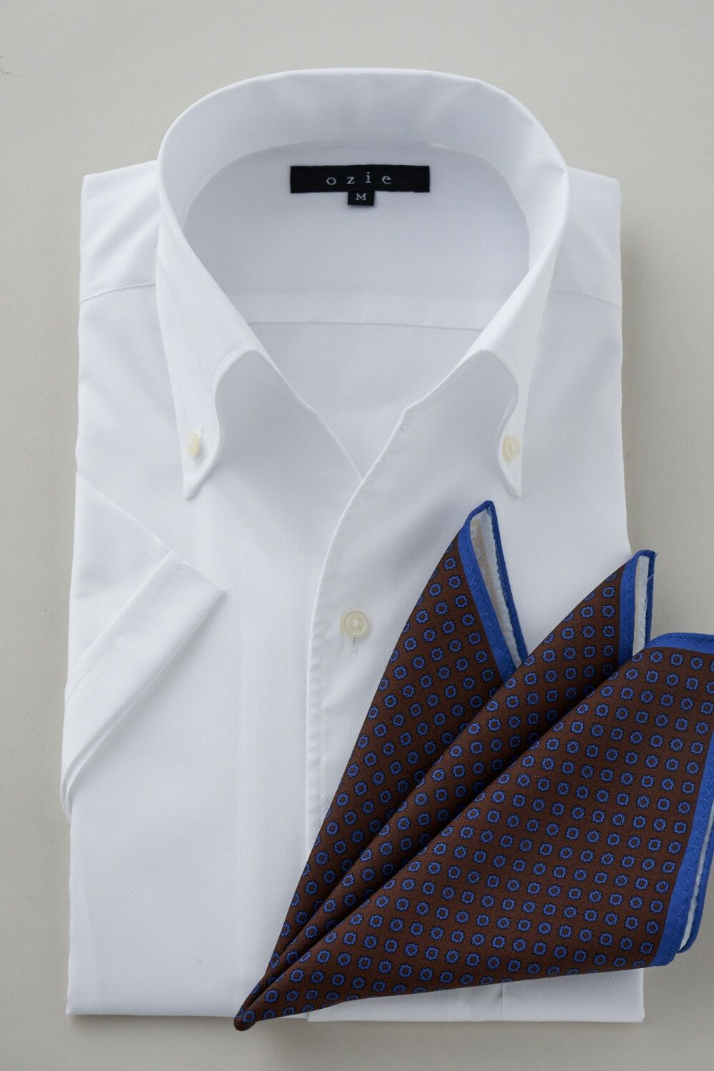 ワイシャツ・カッターシャツ・半袖 8044SS-C04A-WHITE-コーディネートイメージ