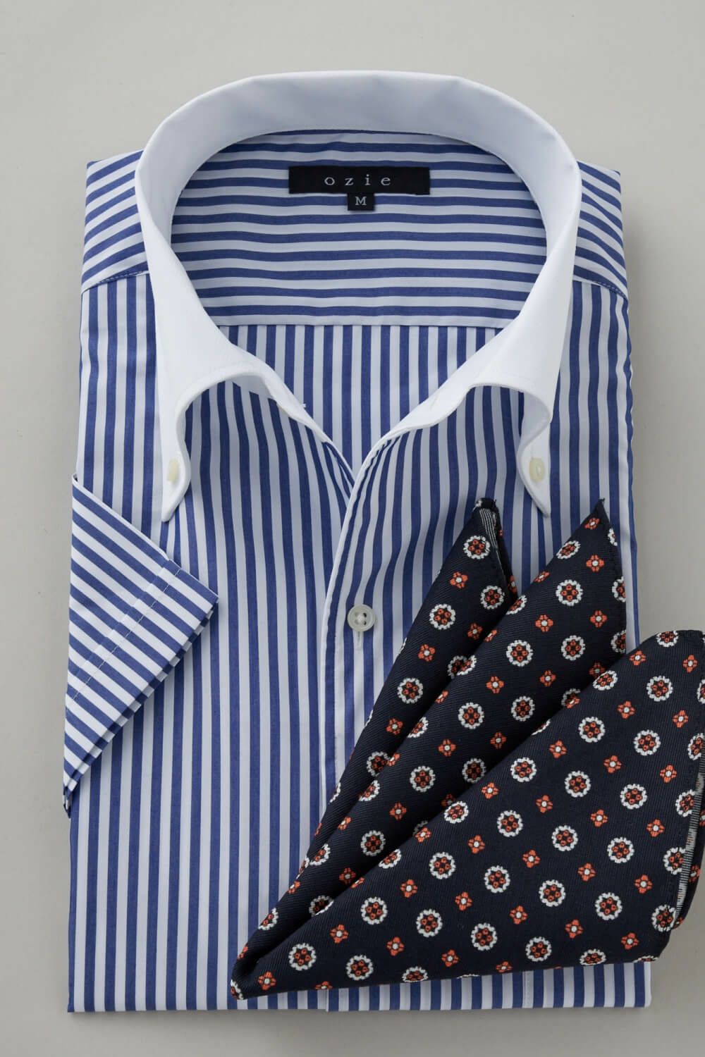 ワイシャツ・カッターシャツ・半袖 8051SSCL-C04A-NVY-コーディネートイメージ