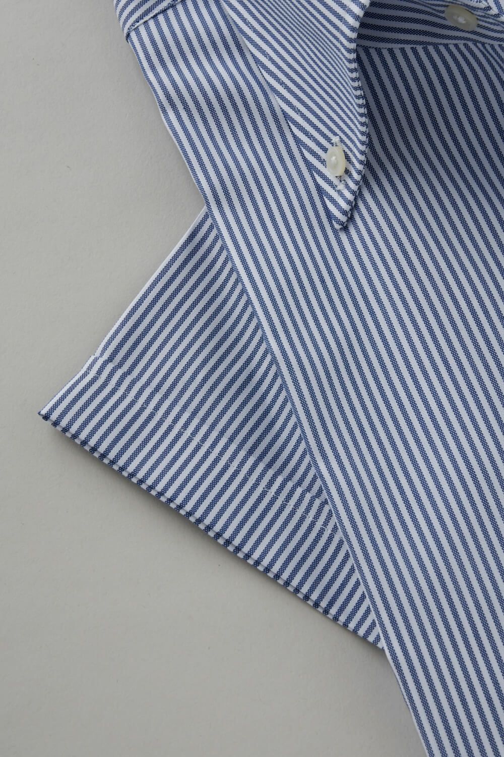 ワイシャツ・カッターシャツ・半袖 8051SS-C04E-NAVY-カフス