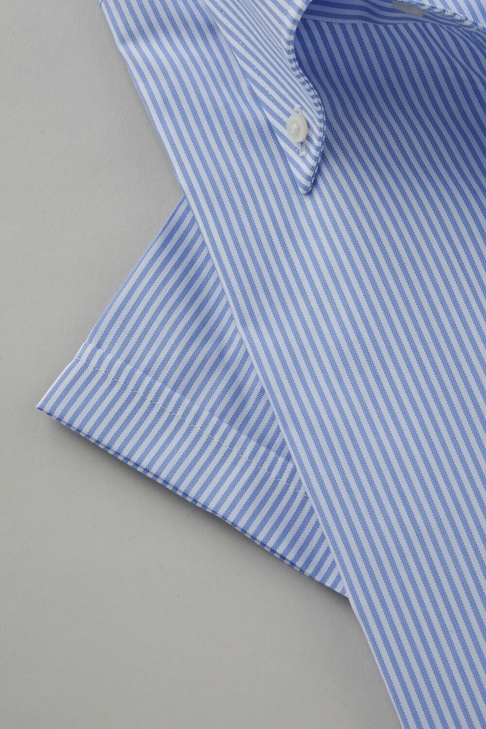 ワイシャツ・カッターシャツ・半袖 8051SS-C04F-SAX-カフス