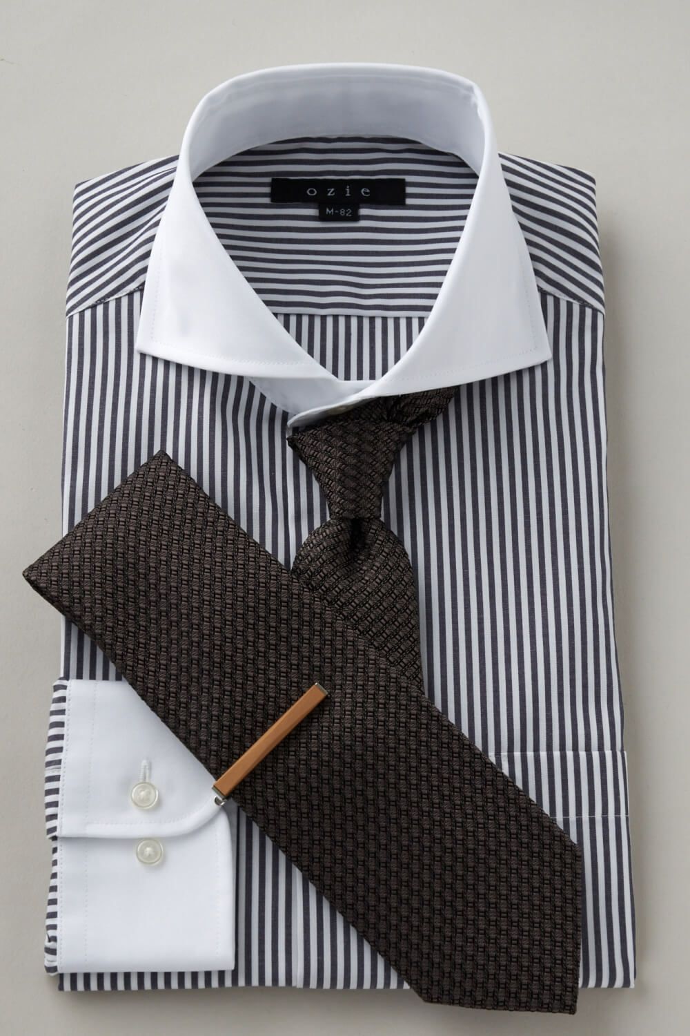 ワイシャツ 8070CL-C06B-BLACK-コーディネートイメージ