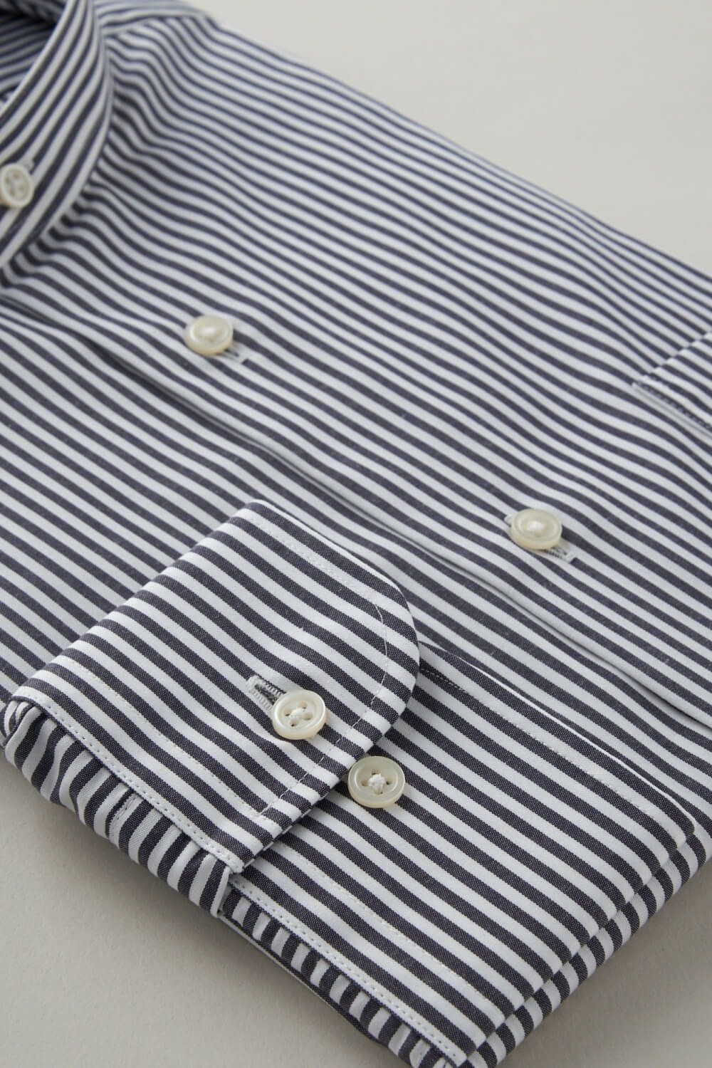 ワイシャツ 8063-C06A-BLACK-カフス